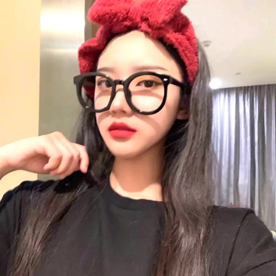 1570542852793545.jpg 4E0A52372F16DC8437F574CE80156CF7.jpg