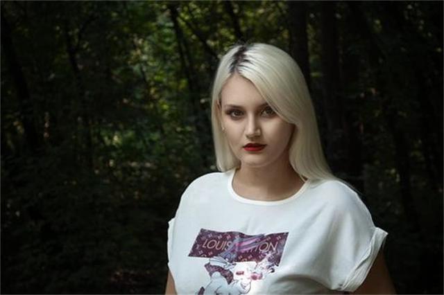 c9f3c4d5b3fa472887e11954b061a740.jpg