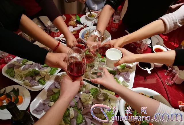 1628518447848849.jpeg 聚会1.jpeg